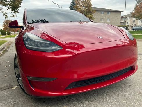 Used 2021 Tesla Model Y Long Range image 7