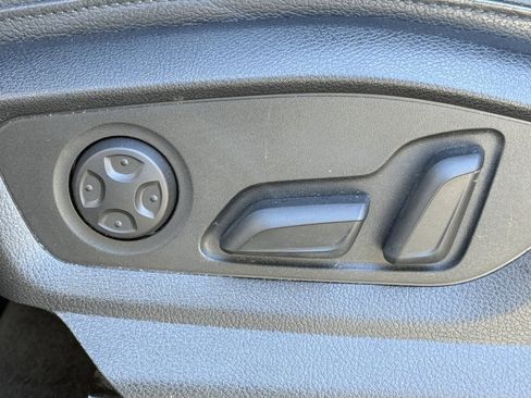 Used 2018 Audi Q7 3.0T Premium image 32