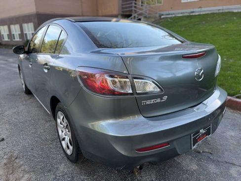 Used 2013 MAZDA MAZDA3 i SV w/ Convenience Pkg image 7