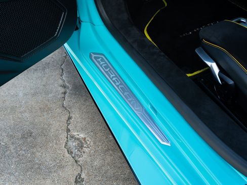 Used 2023 Lamborghini Huracan Tecnica RWD image 36