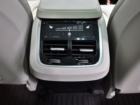 Used 2019 Volvo XC90 T6 Inscription w/ Protection Package Premier AWD/4WD image 30