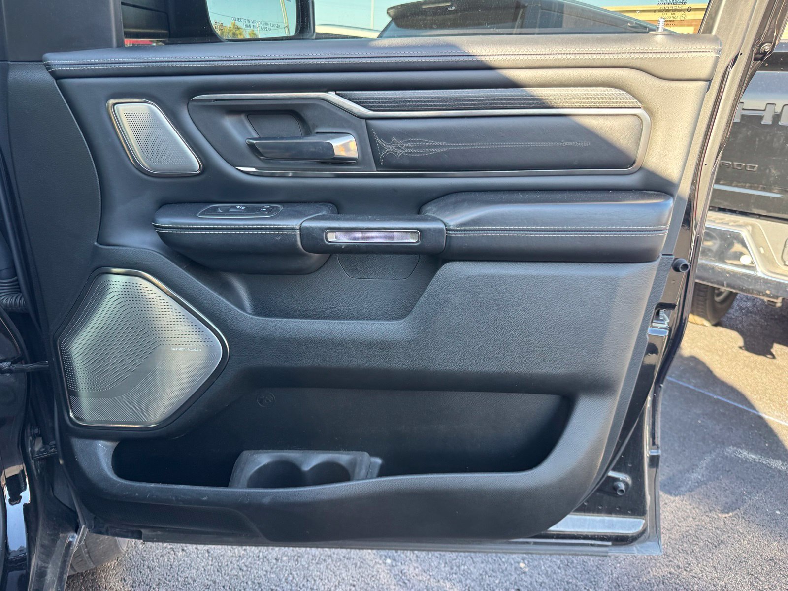 Used 2019 RAM 1500 Limited AWD/4WD image 31