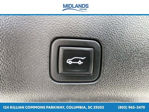 Used 2021 Chevrolet Suburban LT w/ Rear Media and Nav Package AWD/4WD image 9