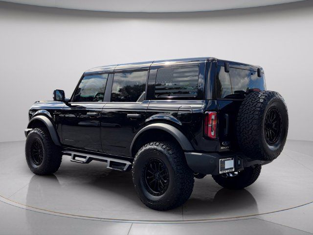 Used 2025 Ford Bronco Outer Banks AWD/4WD image 6