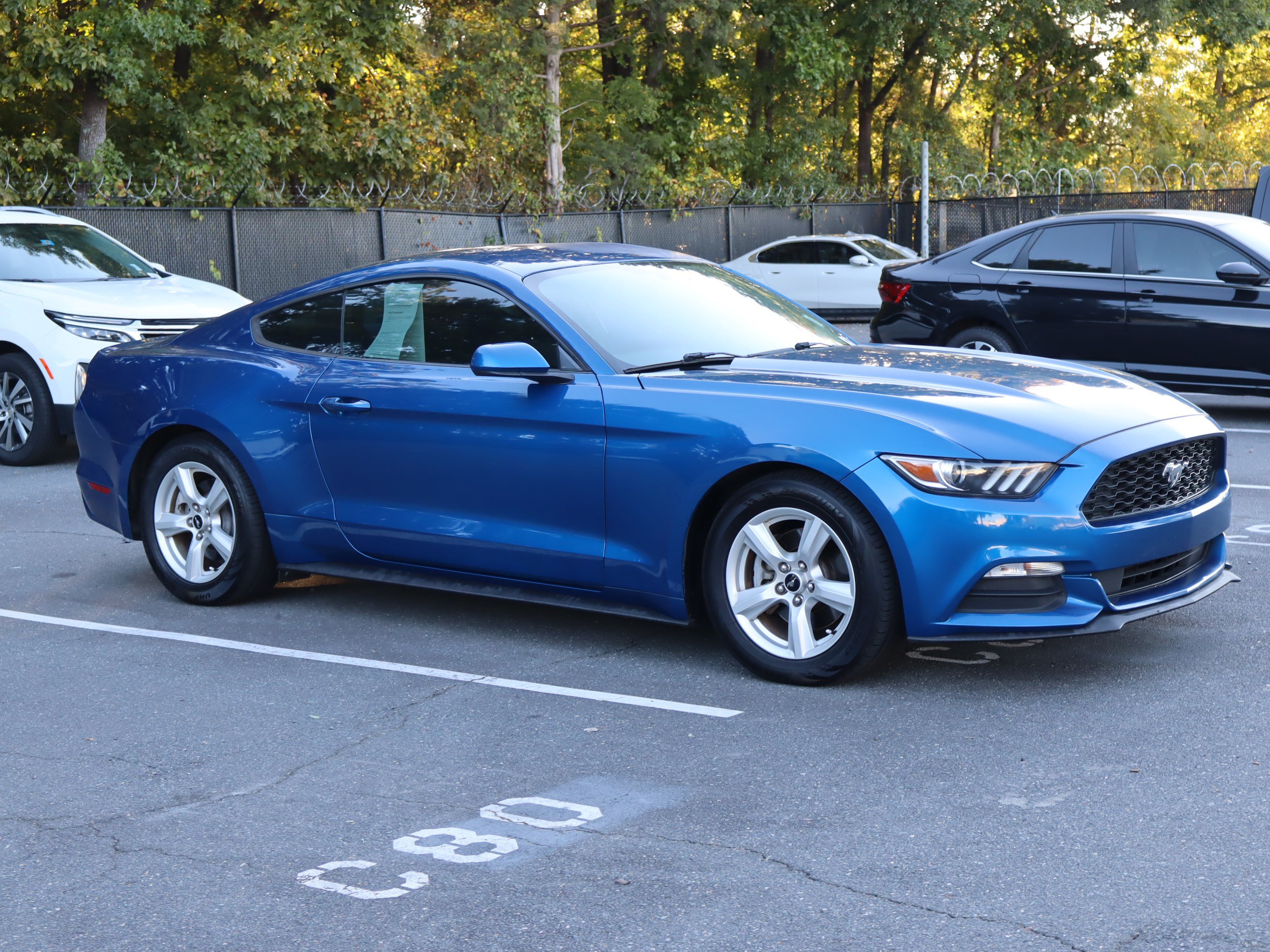 Used 2017 Ford Mustang Coupe RWD image 13
