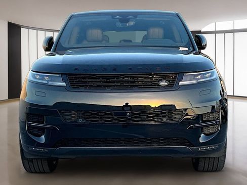 Certified 2025 Land Rover Range Rover Sport SE AWD/4WD image 2