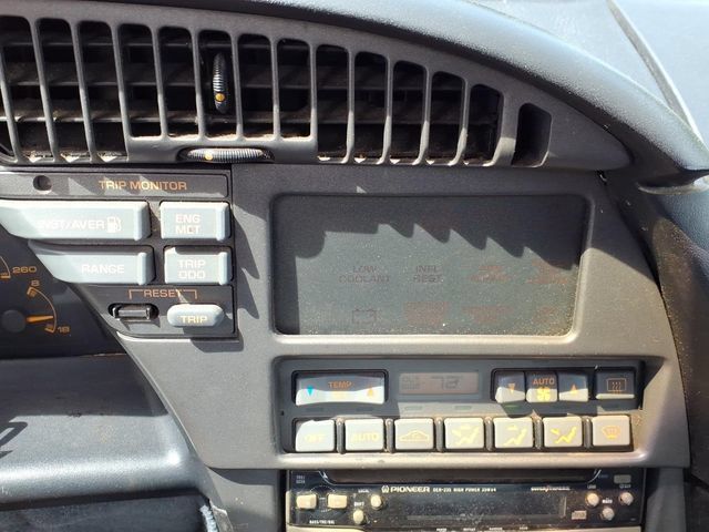 Used 1990 Chevrolet Corvette Coupe RWD image 19