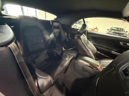 Used 2020 Ford Mustang Premium image 13