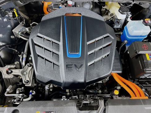 Used 2022 Hyundai Kona Limited FWD image 31