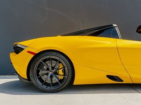 Used 2023 McLaren 720S image 40