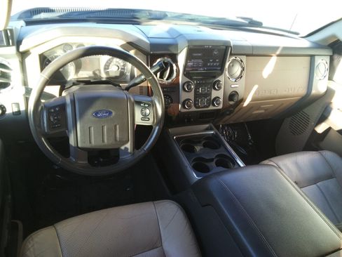 Used 2013 Ford F350 Lariat w/ Lariat Interior Pkg image 13