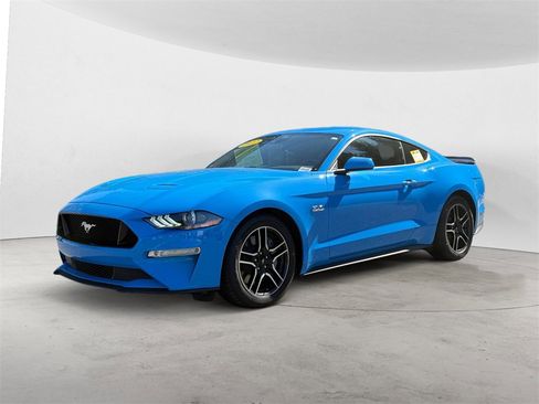 Certified 2022 Ford Mustang GT image 1