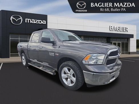 Used 2017 RAM 1500 Classic SLT image 1