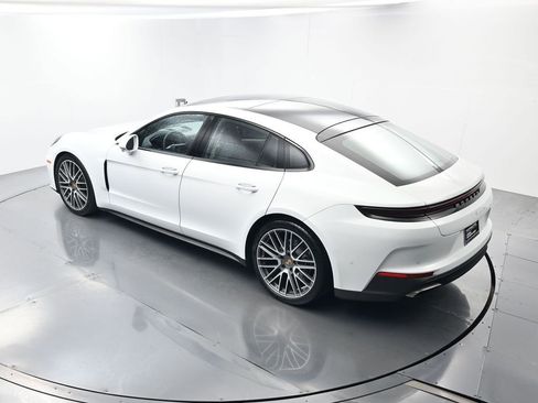 Certified 2024 Porsche Panamera RWD image 38