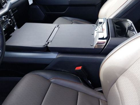 New 2025 Ford F150 Lariat w/ Equipment Group 501A Mid image 33