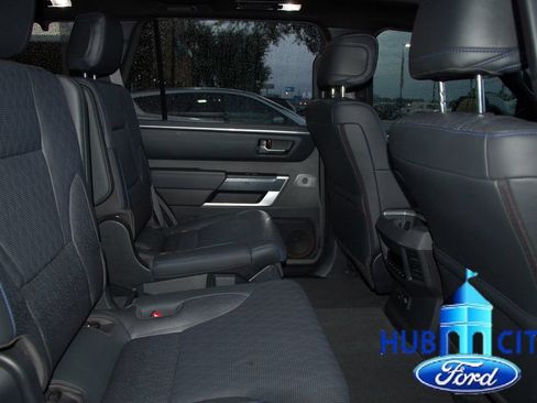Used 2024 Toyota Sequoia Platinum AWD/4WD image 14