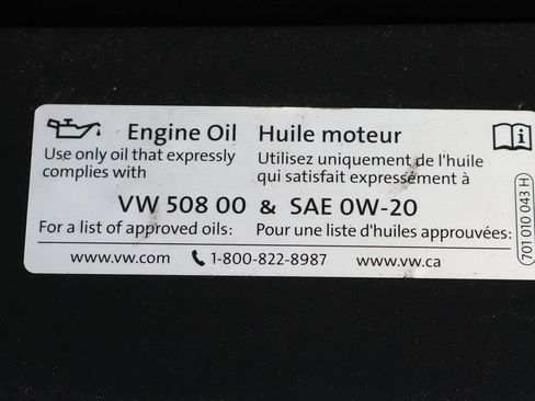 Used 2024 Volkswagen Tiguan SE R-Line FWD image 15