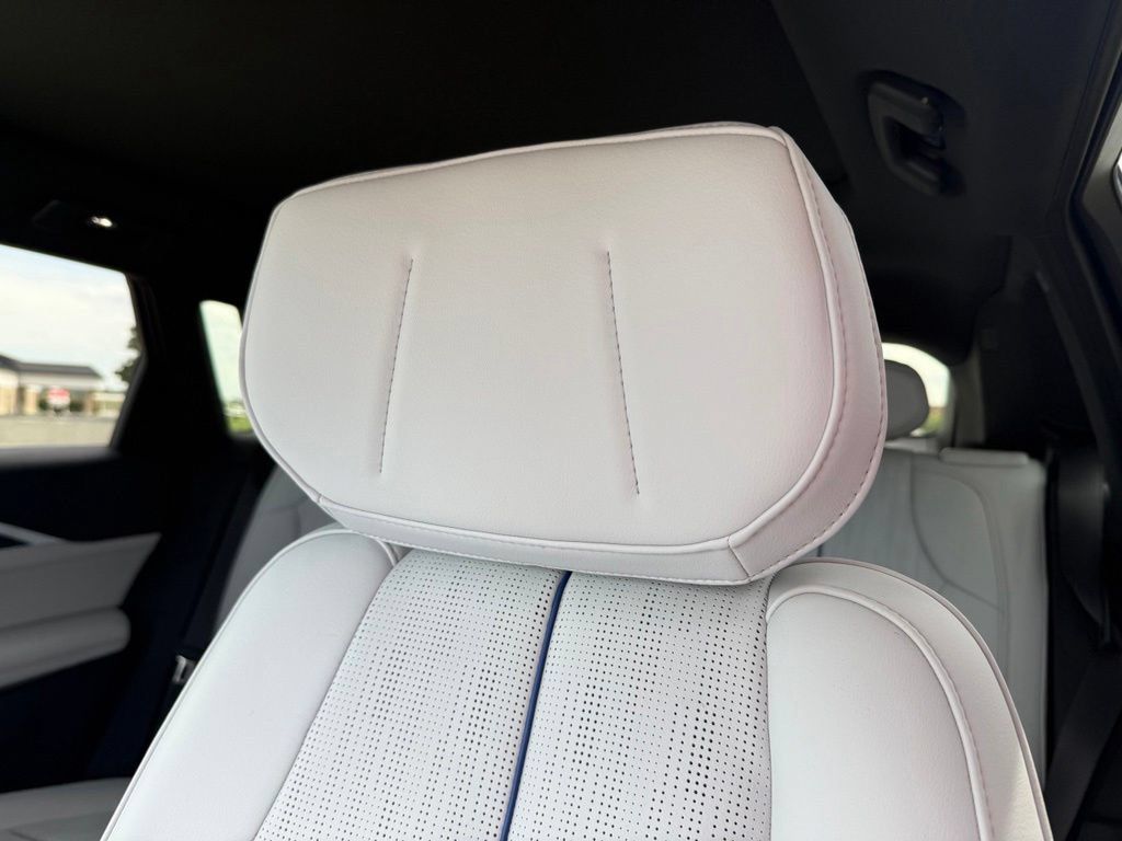 Certified 2024 Cadillac Lyriq Sport w/ LPO, Floor Liner Package AWD/4WD image 29