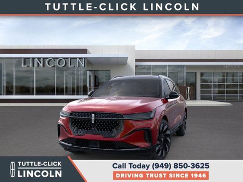 New 2026 Lincoln Nautilus Reserve w/ Jet Appearance Package image 2