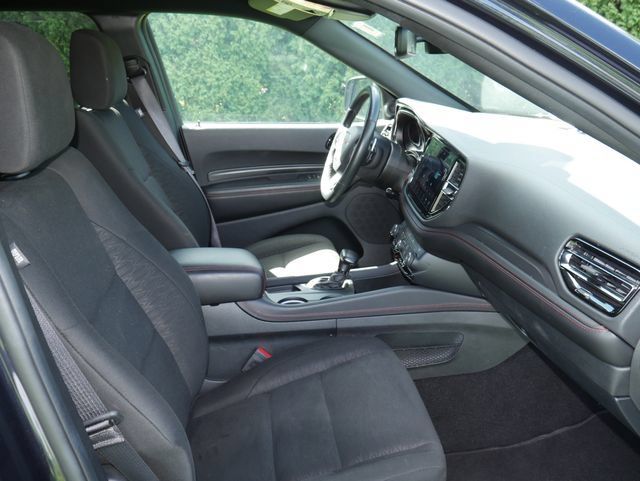 Used 2025 Dodge Durango GT AWD/4WD image 25