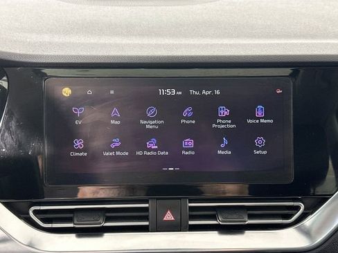 Used 2022 Kia Niro EX Premium w/ Cold Weather Package FWD image 13