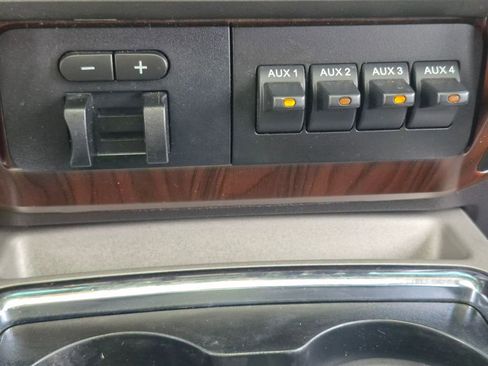 Used 2016 Ford F350 Lariat w/ Lariat Ultimate Package AWD/4WD image 21