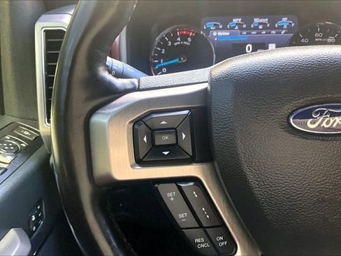 Used 2022 Ford F350 Platinum AWD/4WD image 12