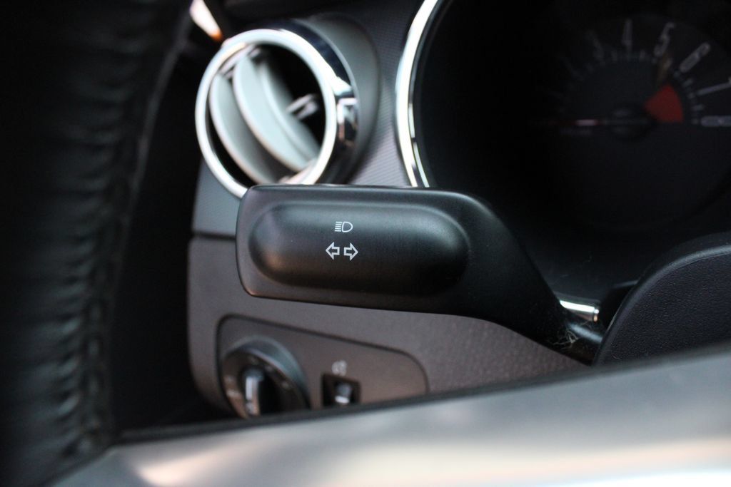 Used 2007 Ford Mustang GT RWD image 10