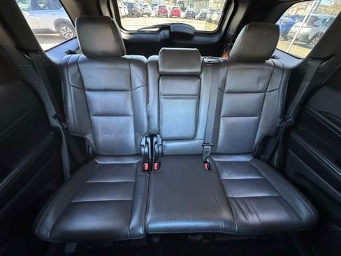 Used 2012 Jeep Grand Cherokee Laredo w/ Laredo E Group image 13