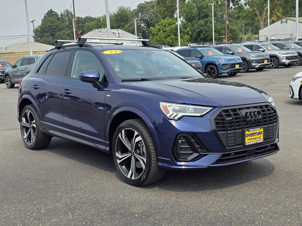Used 2023 Audi Q3 2.0T Premium Plus w/ Premium Plus Package AWD/4WD image 8