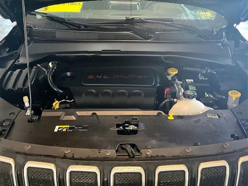 Used 2022 Jeep Compass Latitude w/ Convenience Group image 28