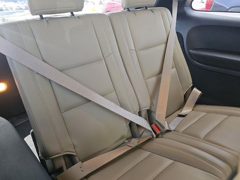 Used 2019 Dodge Durango Citadel w/ Technology Group RWD image 13