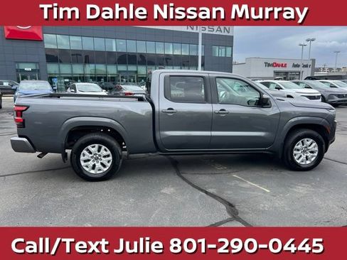 Used 2024 Nissan Frontier SV AWD/4WD image 13