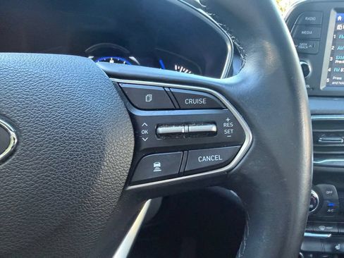 Used 2020 Hyundai Santa Fe SEL w/ Convenience + Premium Package AWD/4WD image 17