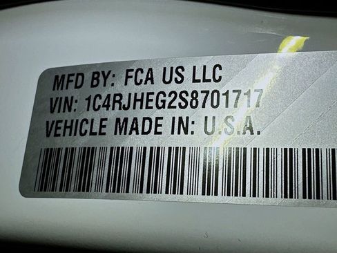 Used 2025 Jeep Grand Cherokee Summit image 20