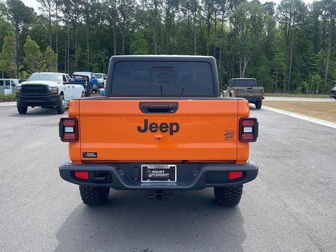 New 2026 Jeep Gladiator Willys AWD/4WD image 6