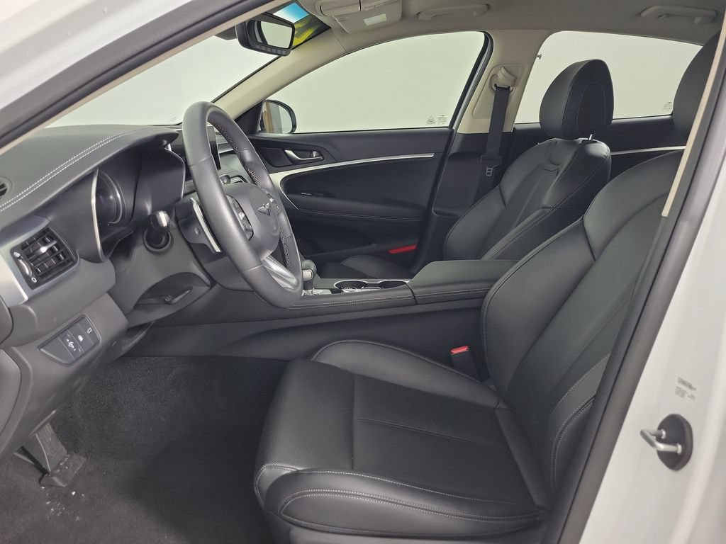 Used 2023 Genesis G70 2.0T RWD image 16