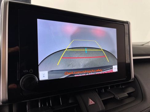 Certified 2025 Toyota RAV4 XLE FWD image 21