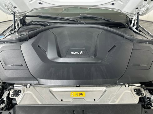 Used 2023 BMW i4 eDrive35 RWD image 35