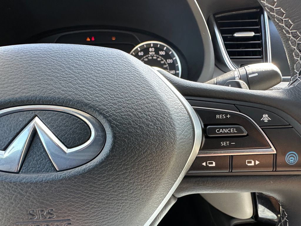 Used 2023 INFINITI QX50 Luxe FWD image 23