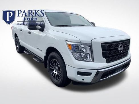 Used 2024 Nissan Titan SV w/ SV Convenience Package AWD/4WD image 1