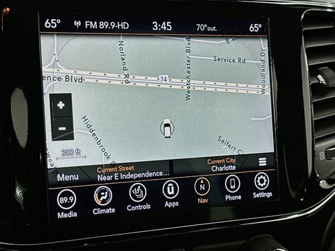 Used 2022 Jeep Grand Cherokee Laredo X RWD image 22