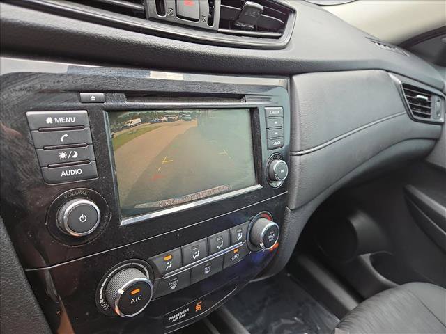 Used 2020 Nissan Rogue S FWD image 13