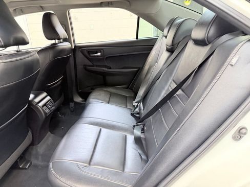 Used 2017 Toyota Camry XLE FWD image 19