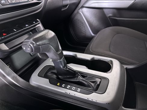 Used 2016 Chevrolet Colorado LT w/ LT Convenience Package image 52