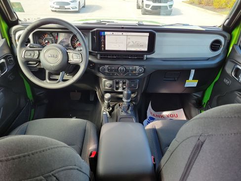 New 2025 Jeep Wrangler Sport S image 22