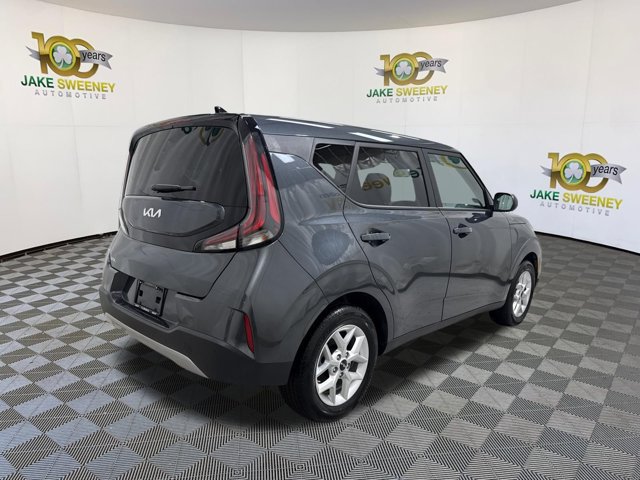 Certified 2025 Kia Soul LX w/ LX Technology Package FWD image 10