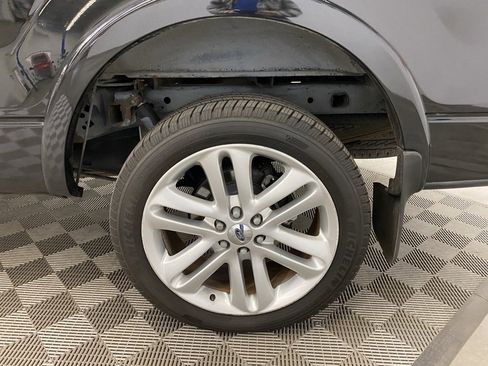 Used 2013 Ford F150 Limited image 12