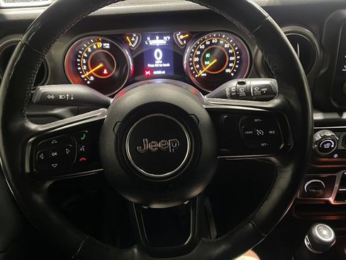 Used 2018 Jeep Wrangler Unlimited Sport S AWD/4WD image 4