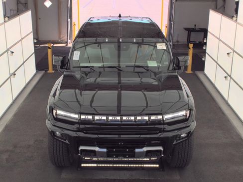Used 2025 GMC Hummer EV 2X AWD/4WD image 2